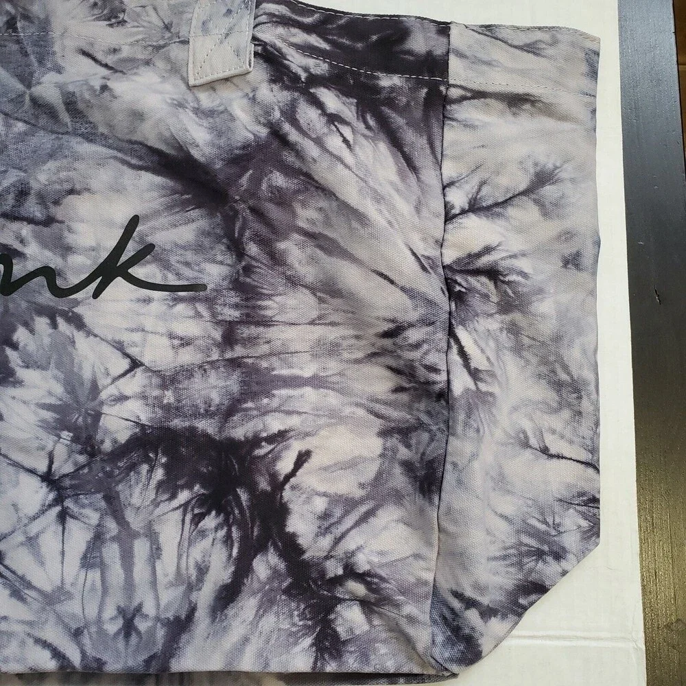 Victoria's Secret Tote Tie Dyed Tote Weekender 2021 New‎ Original Packaging NWT - Picture 5 of 12